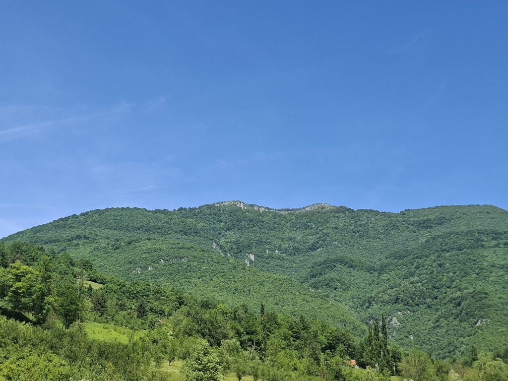 Planine iznad Gornje Slatine, opština Ribnik